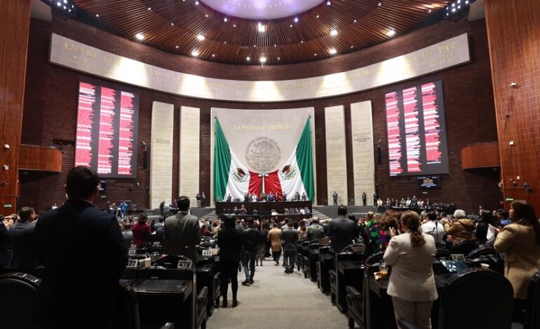 Cámara de Diputados Aprobó el PEF para el Ejercicio Fiscal 2026 por 10 billones 193 mil 683.7 millones de pesos (mdp)