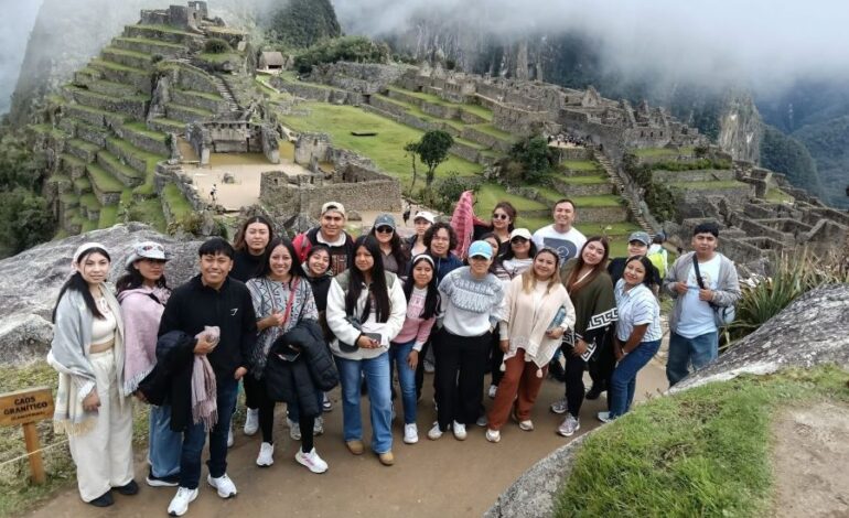 Estudiantes de la UTVM realizan estancia académica en Perú