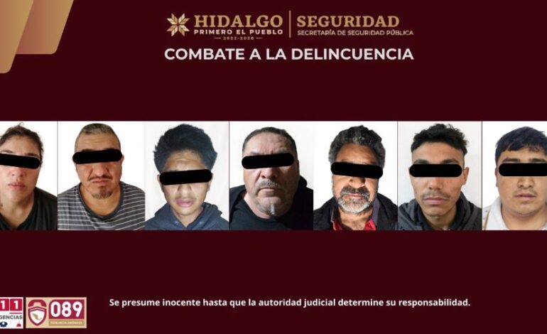 Decomisan 1,086 Dosis De Probable Narcótico En Cateos Simultáneos, Intervienen Tres Presuntos Puntos De Narcomenudeo En Acatlán