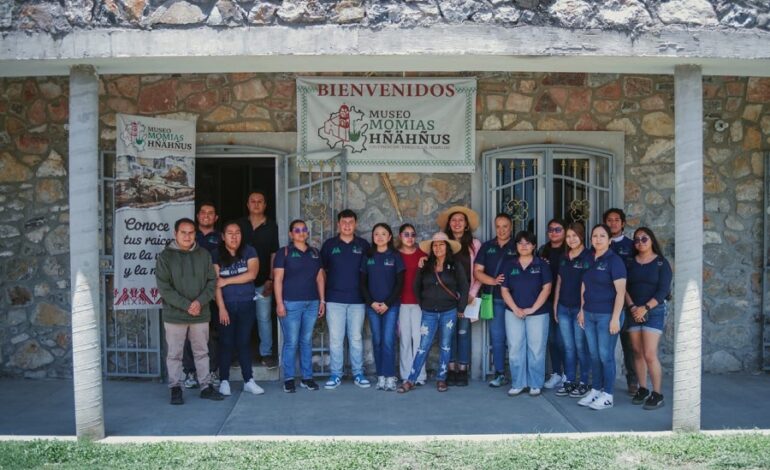Participan Estudiantes de UTVM En Proyecto Turístico Para Tasquillo