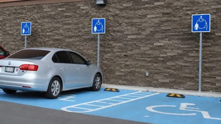 Sanciones Para Quienes Ocupen Estacionamiento Sin Derecho Destinados A Personas Con Discapacidad