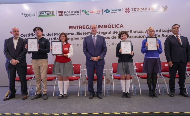 SEPH entrega certificados de inglés a más de 22 mil estudiantes de bachillerato