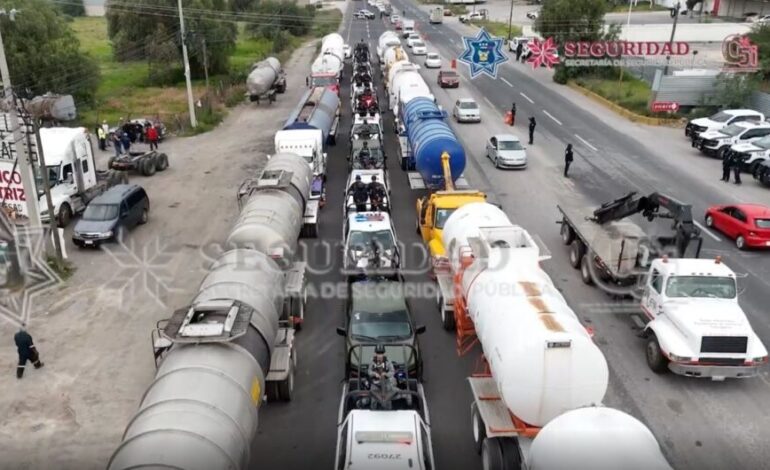 80 Mil Litros de Combustible de Presunta Procedencia Ilícita, Fueron Asegurados en Hidalgo.